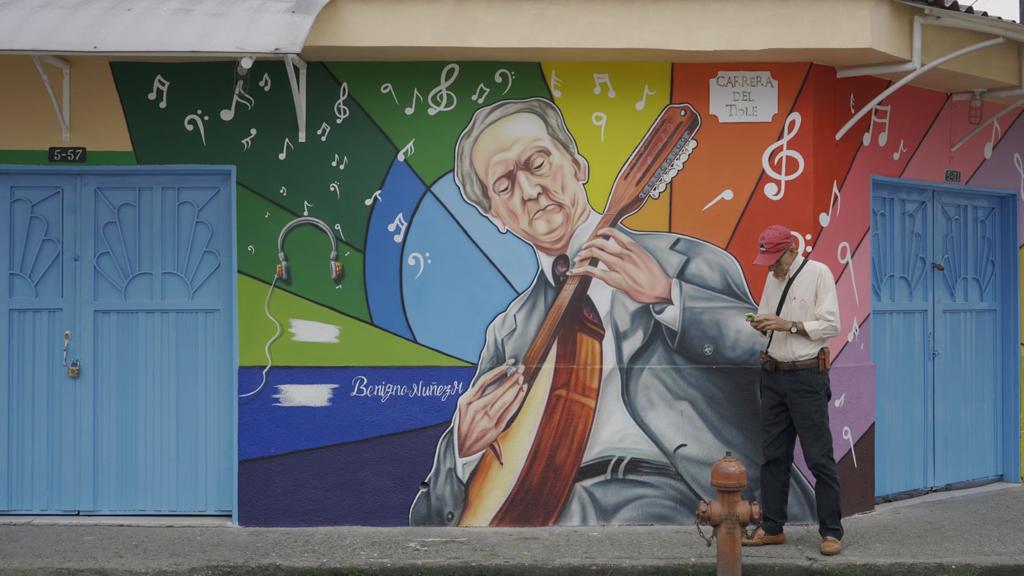 La iniciativa “Pueblos que enamoran con Arte y Color” de la Fundación Pintuco, se invirtieron más de $500 millones para el embellecimiento de fachadas e infraestructura turística.