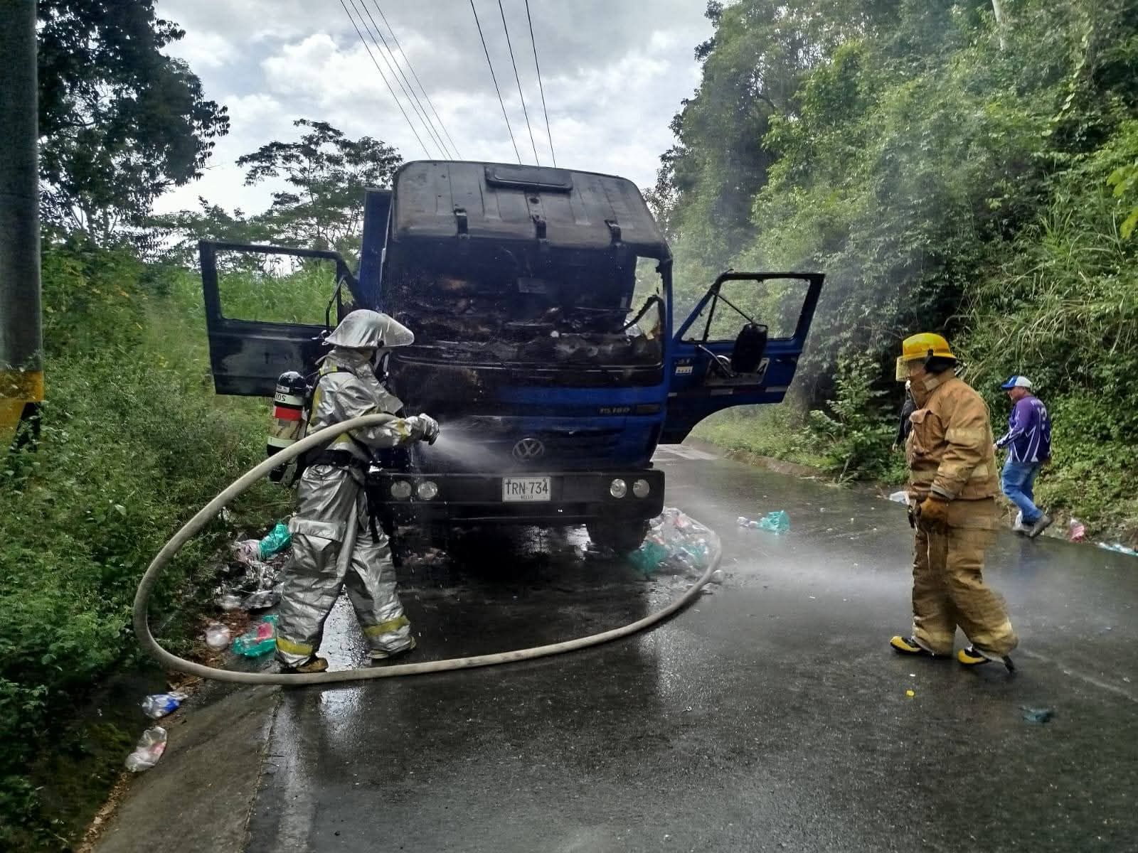 Alertan desabastecimiento de cervezas y gaseosas tras ataque a camiones en Cúcuta