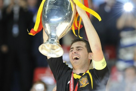 Sería épico conseguir la tercera Eurocopa seguida: Iker Casillas