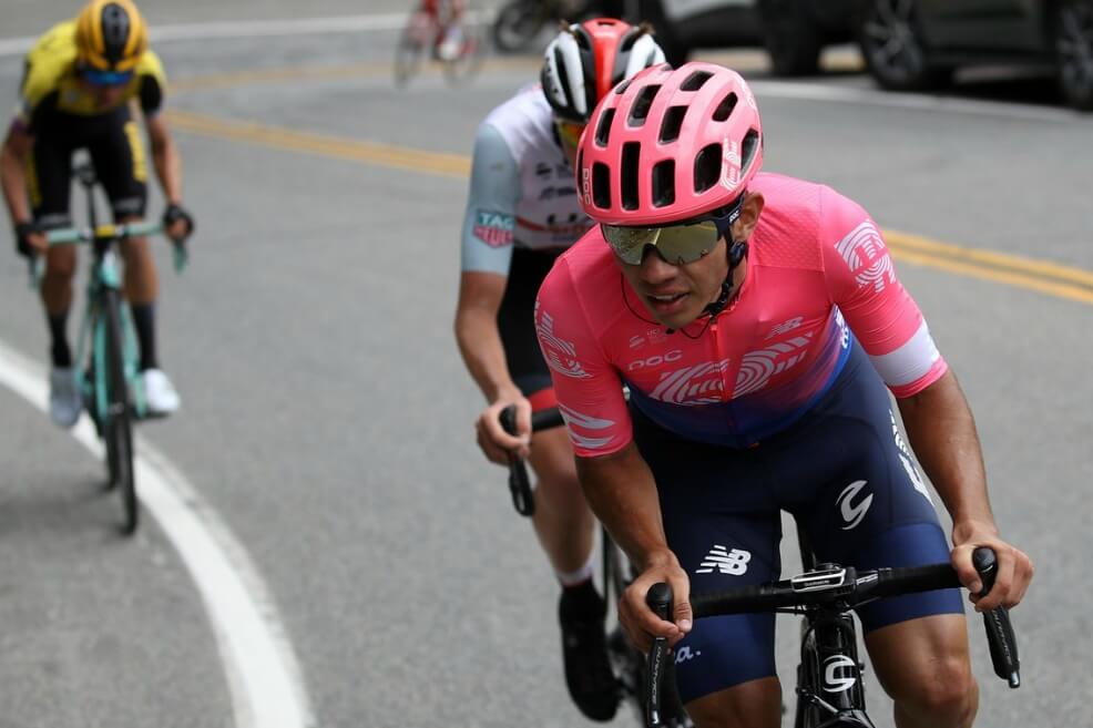 Sergio Higuita tercero y Egan Bernal noveno en el Giro de Emilia