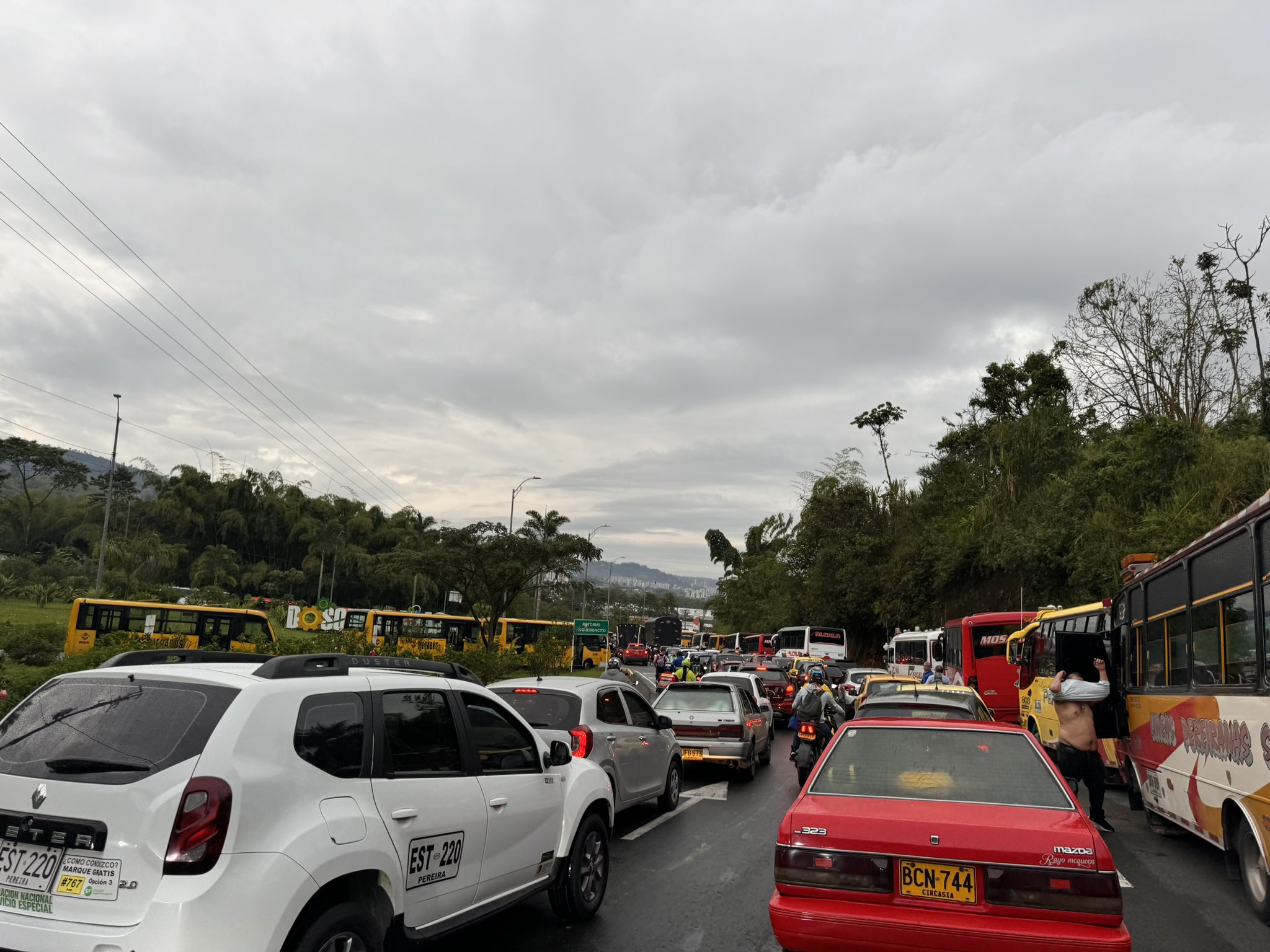 Levantaron bloqueo en la vía Manizales – Pereira, ¿qué pasó?