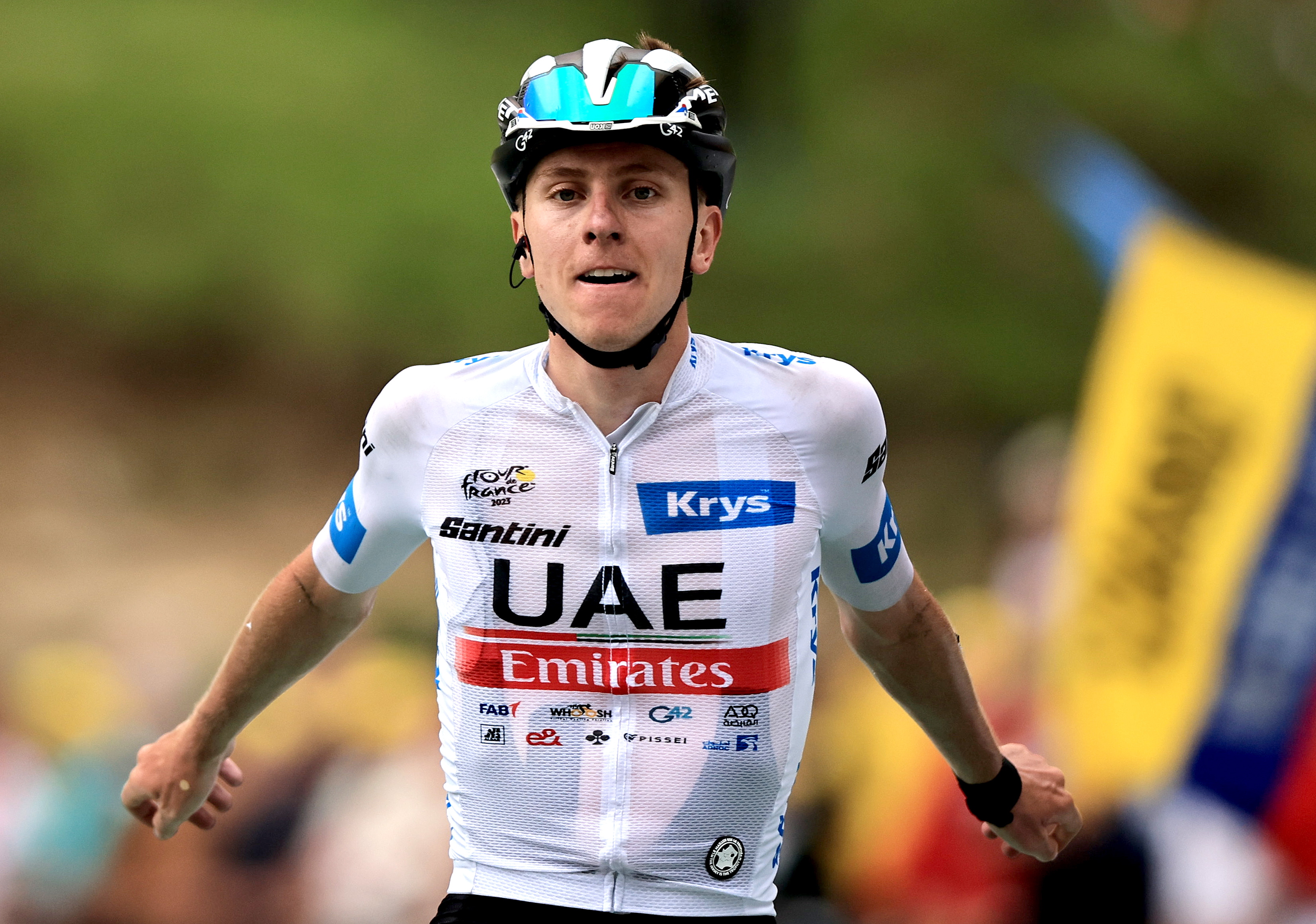 Tadej Pogacar ganó la sexta etapa del Tour de Francia y se acercó a la punta