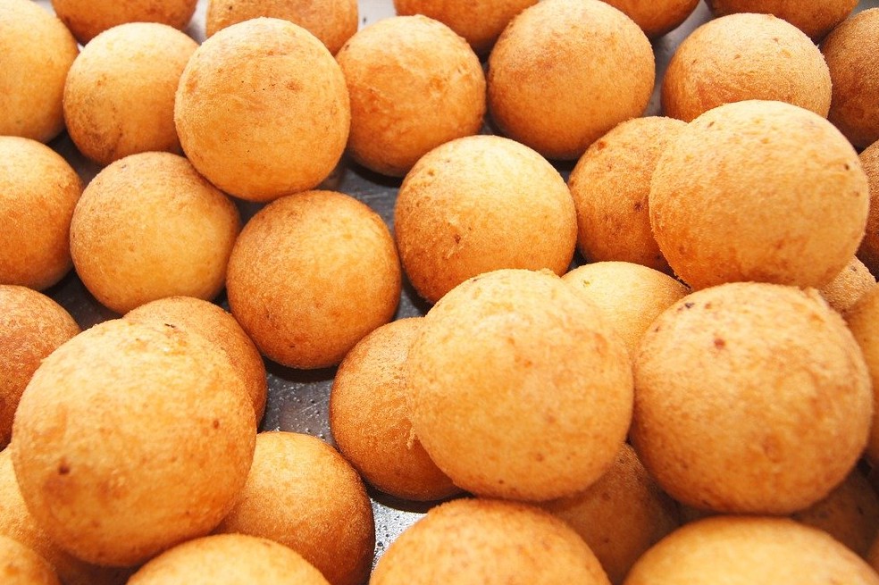 Receta: ¿Cómo preparar unos deliciosos buñuelos rellenos?