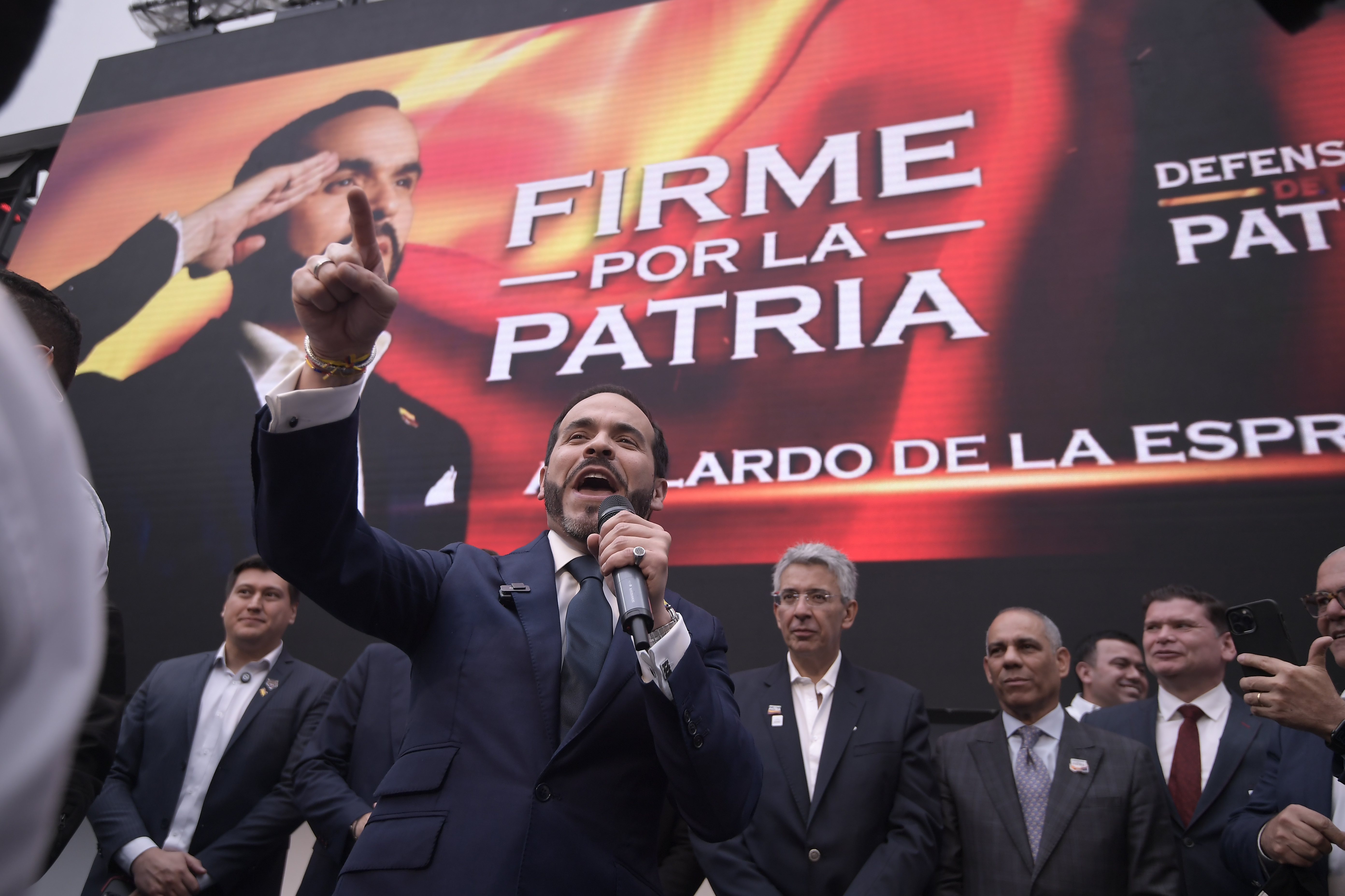 Defensores de la Patria se convirtió en partido y reorganizará las fuerzas en la derecha