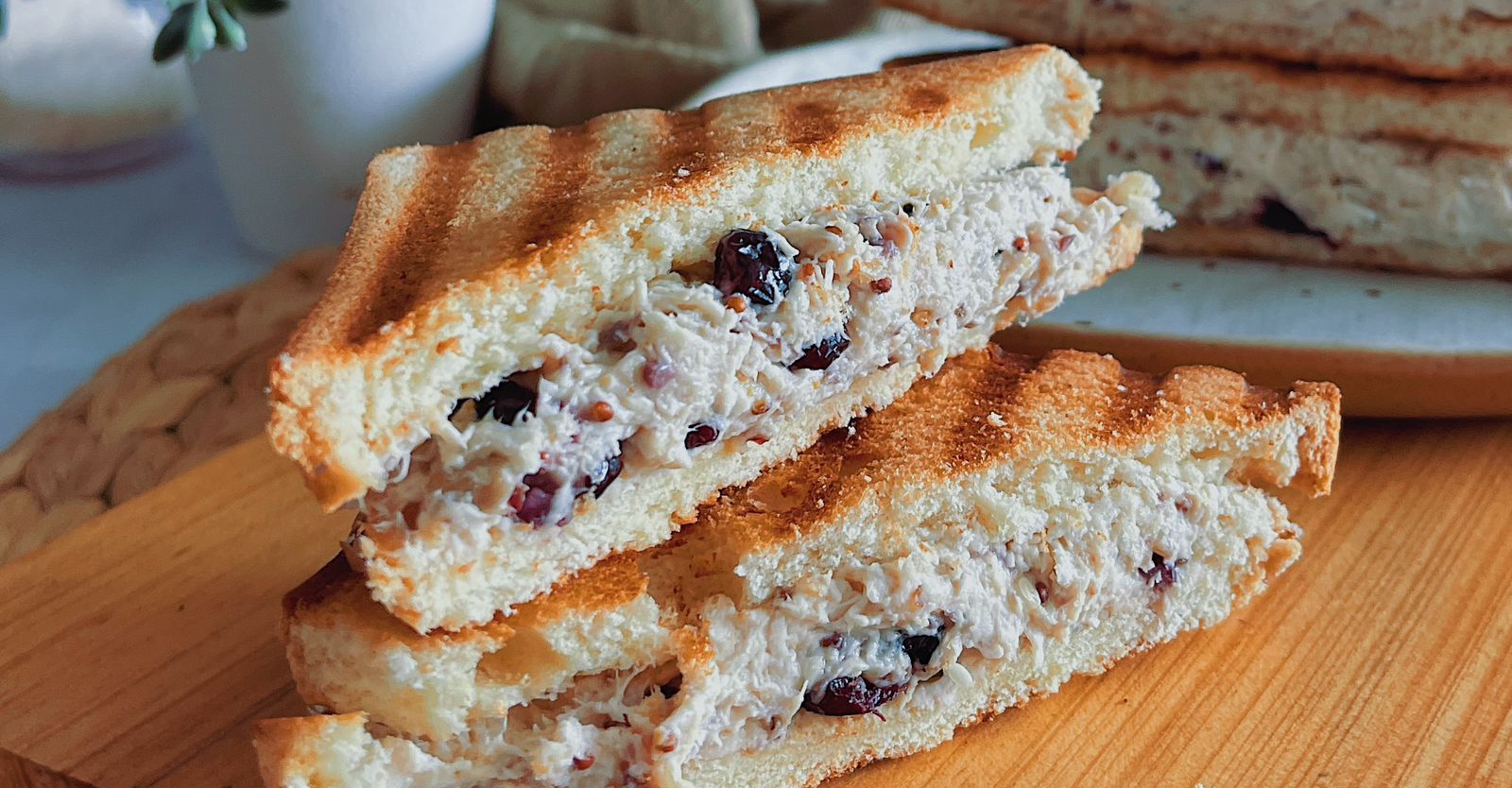 Receta: así se prepara un sabroso sándwich de pollo