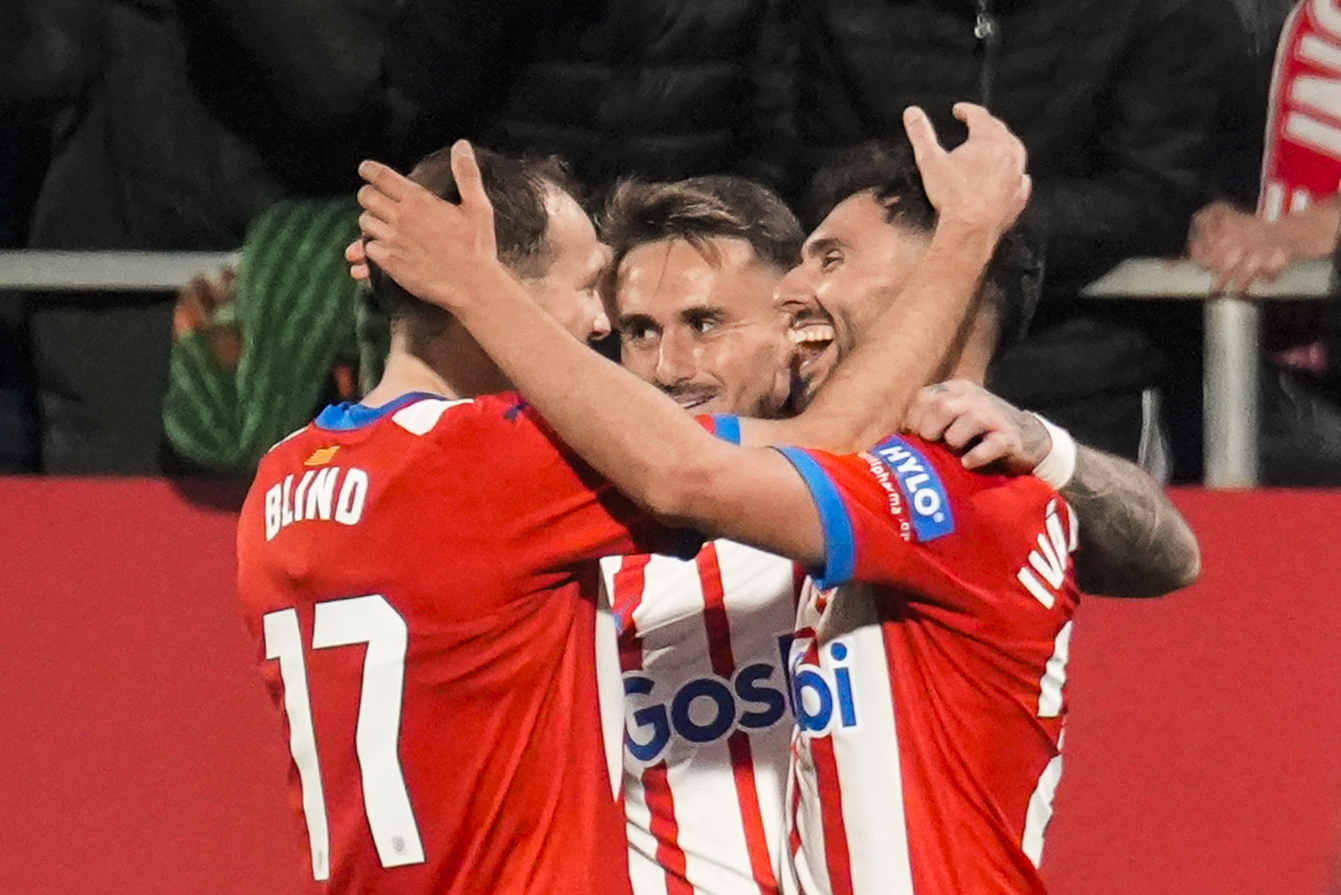 ¡Partidazo! Girona venció al Atlético y sigue acechando a Real Madrid: vea los goles