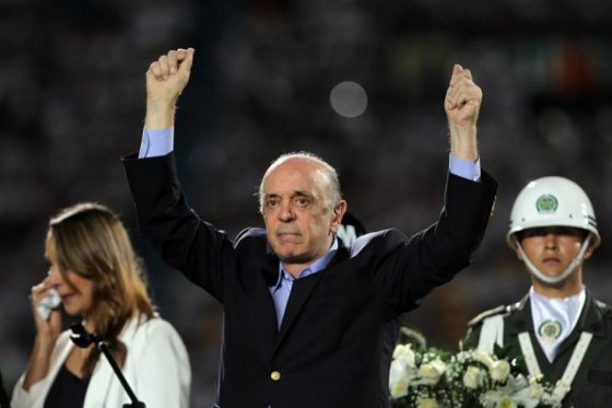 José Serra, canciller de Brasil, durante el homenaje a las víctimas del accidente aéreo que sufrió el equipo Chapecoense. / EFE