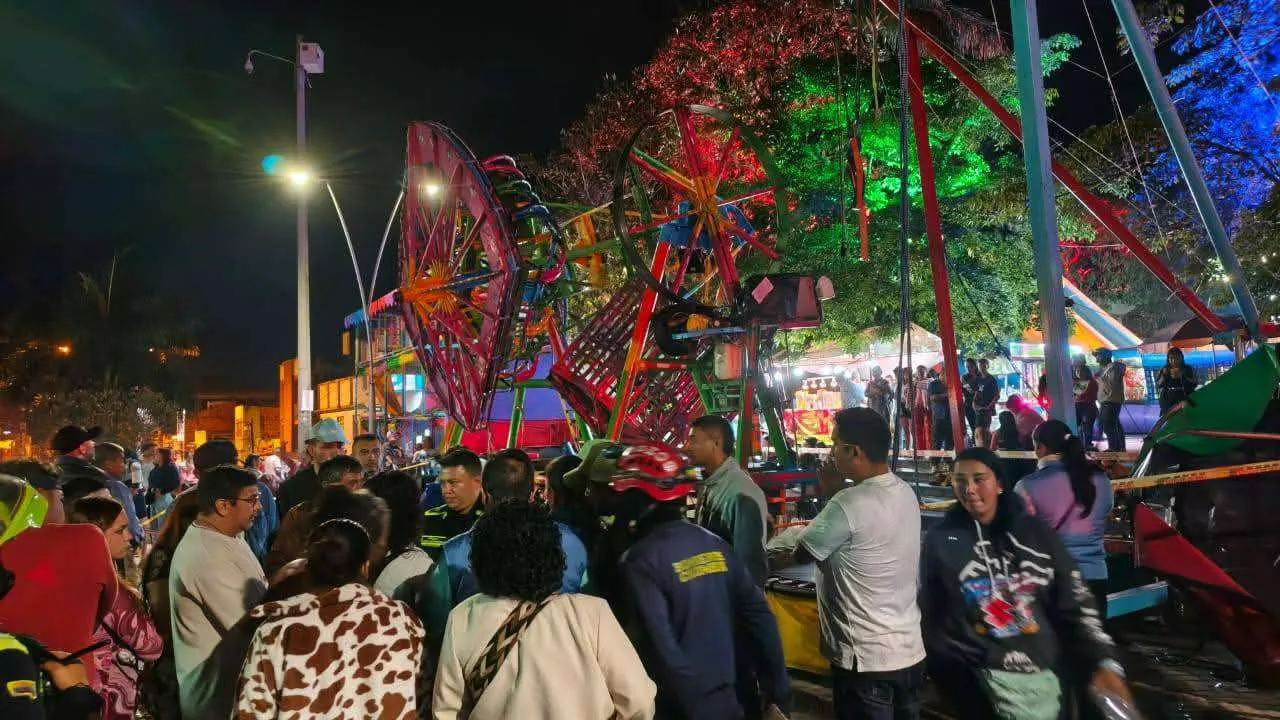 Falla en juego mecánico dejó nueve heridos en Feria en Barbosa, Santander