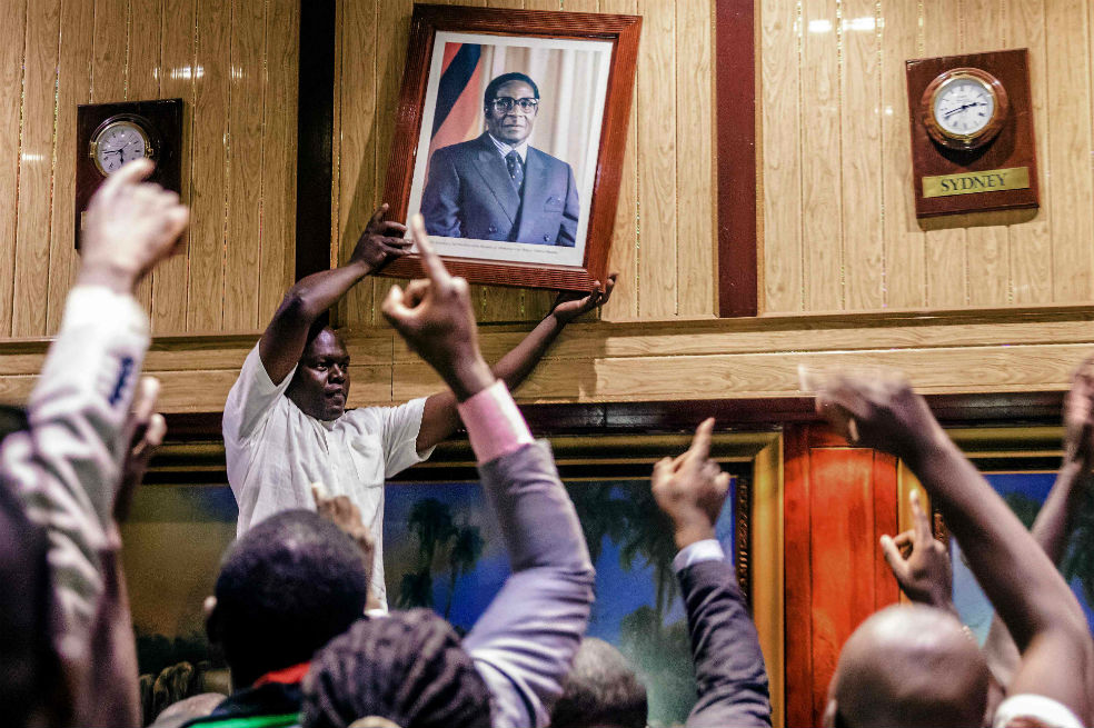 Lo que no se sabía de la dimisión de Mugabe