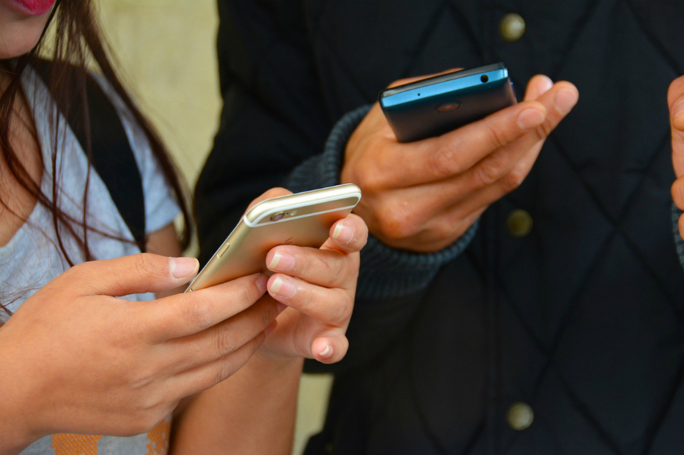 Publican diccionario para el amor en tiempos de millennials