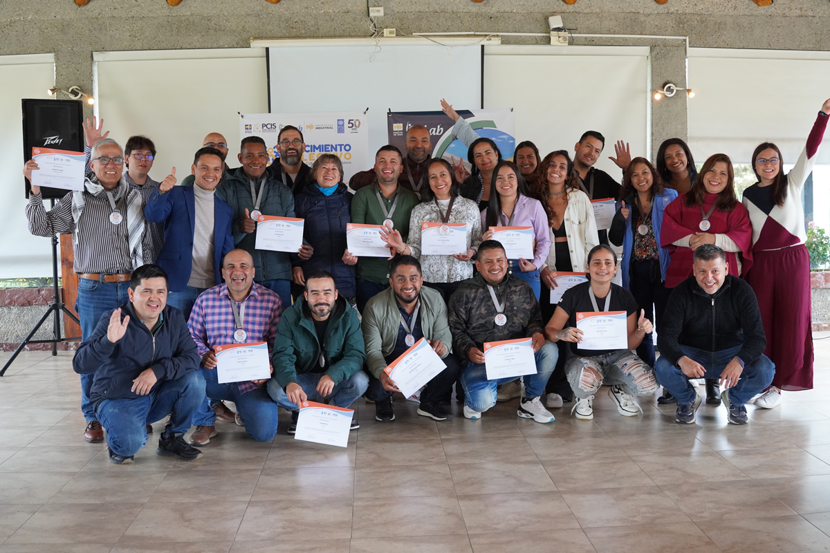 El ‘bootcamp’ para capacitar a excombatientes de FARC en administración y gerencia