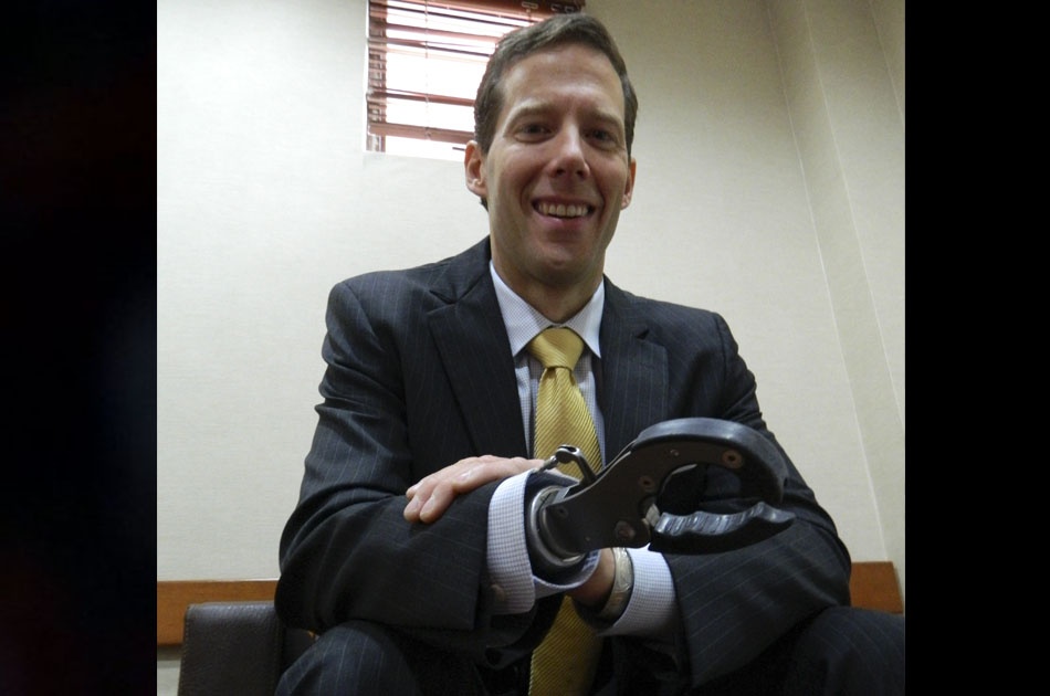 No perdí un brazo, volví a la vida: Aron Ralston