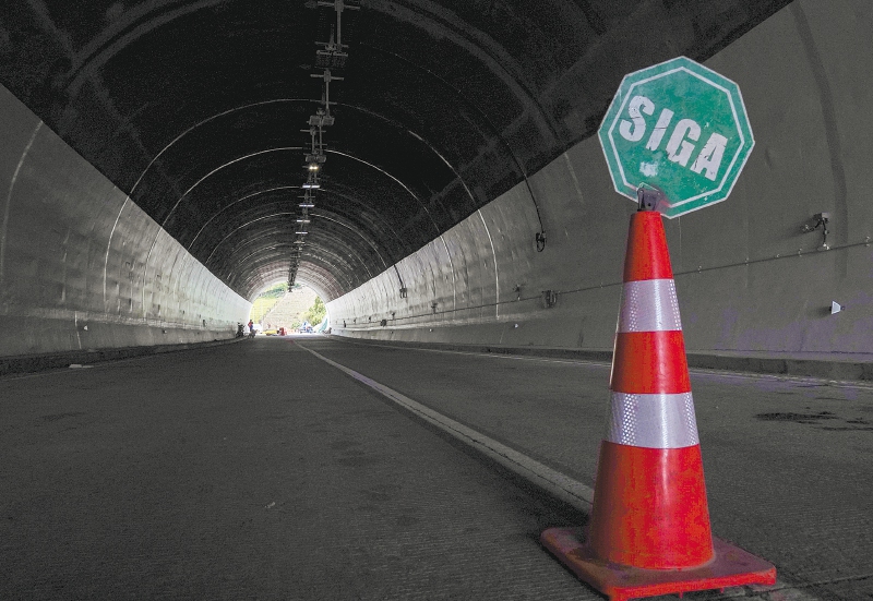 El megaproyecto cuenta con 25 túneles y 31 viaductos.  / Fotos: Sergio Acevedo - El Espectador