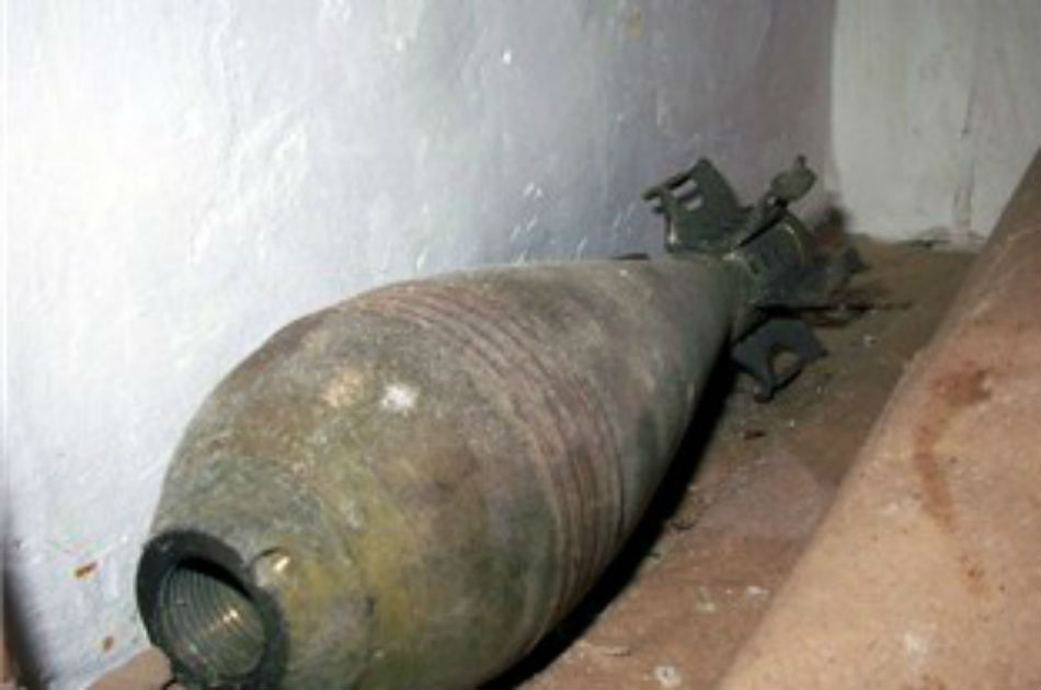 Explota por accidente proyectil de la II Guerra Mundial en una casa