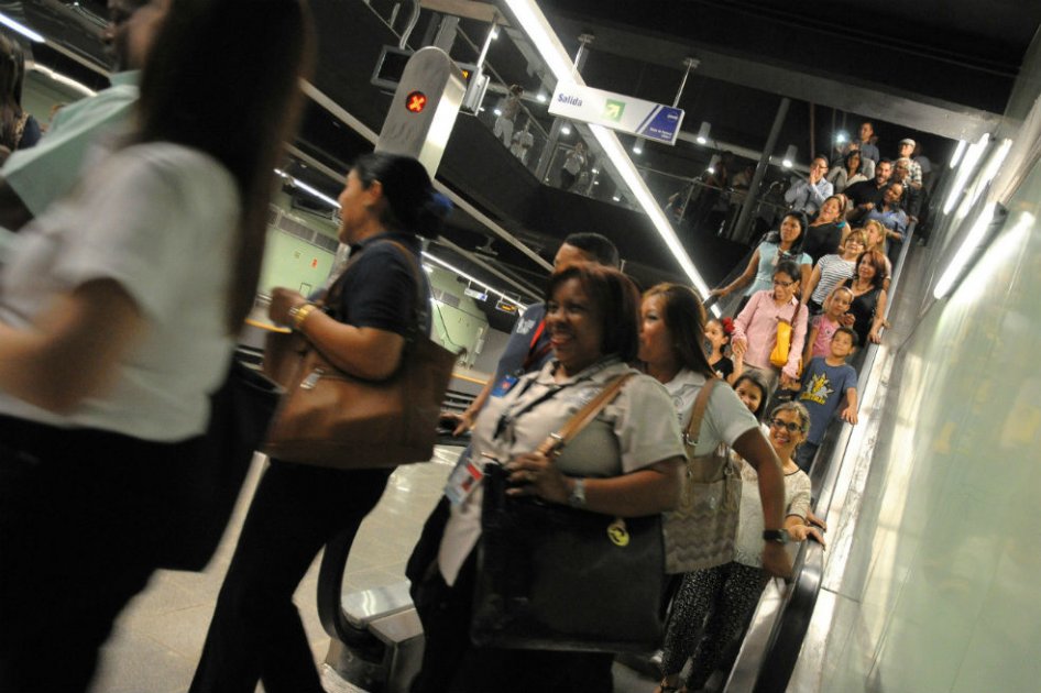 Metro de Panamá estimula y recompensa a sus usuarios con ópera