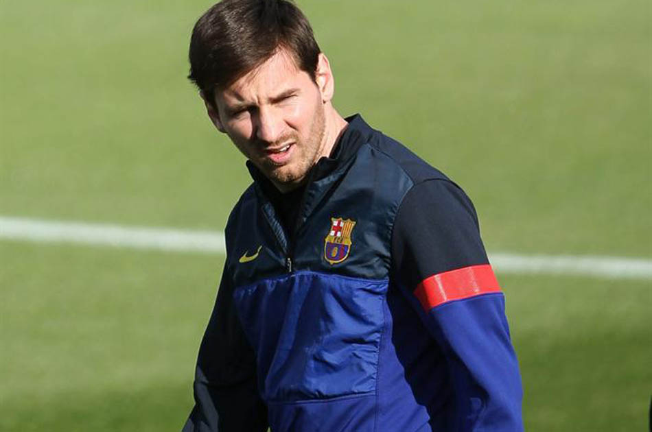 Messi entrena en la última sesión antes del partido contra París SG