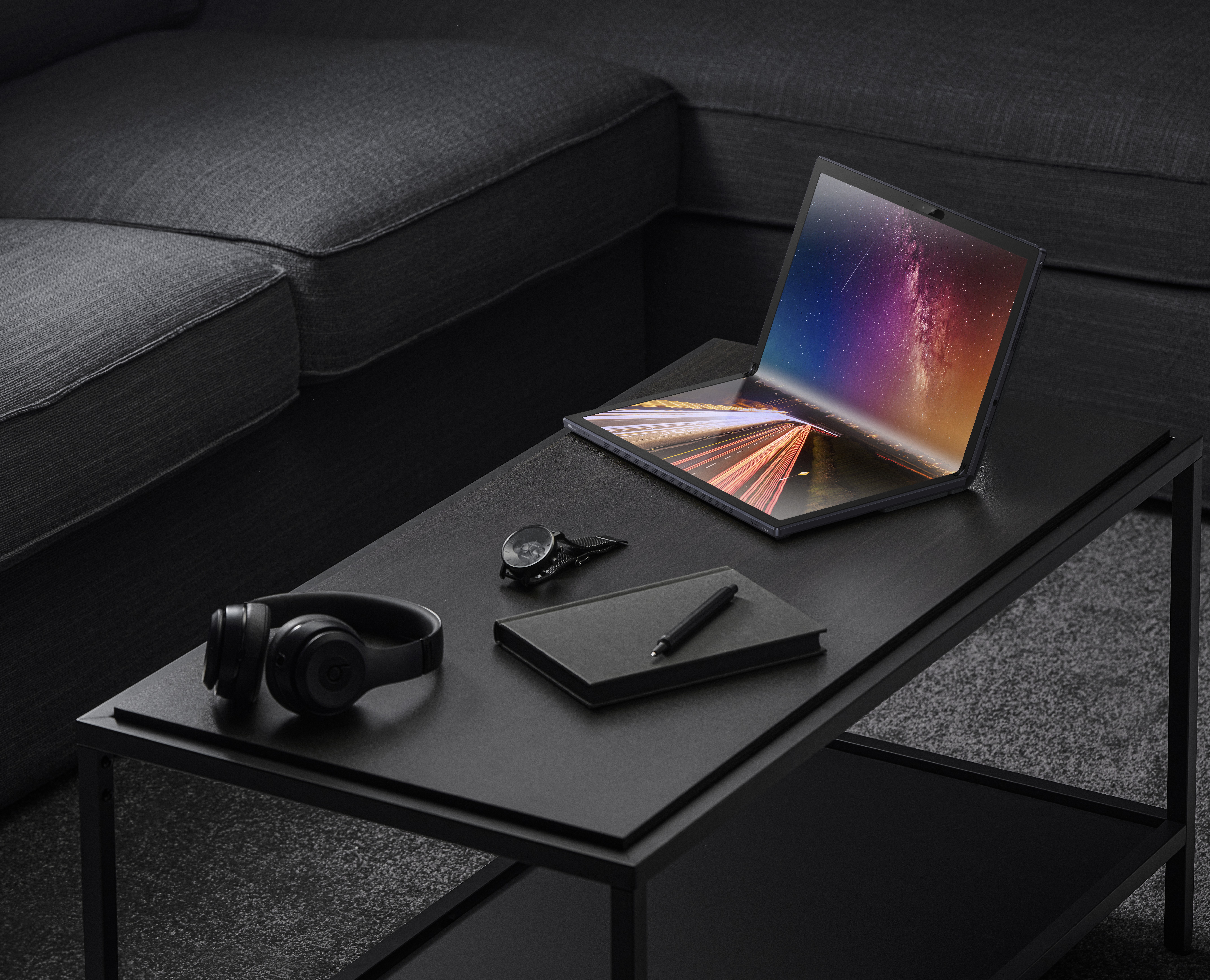 ASUS Zenbook 17 Fold OLED, la versatilidad al máximo de rendimiento