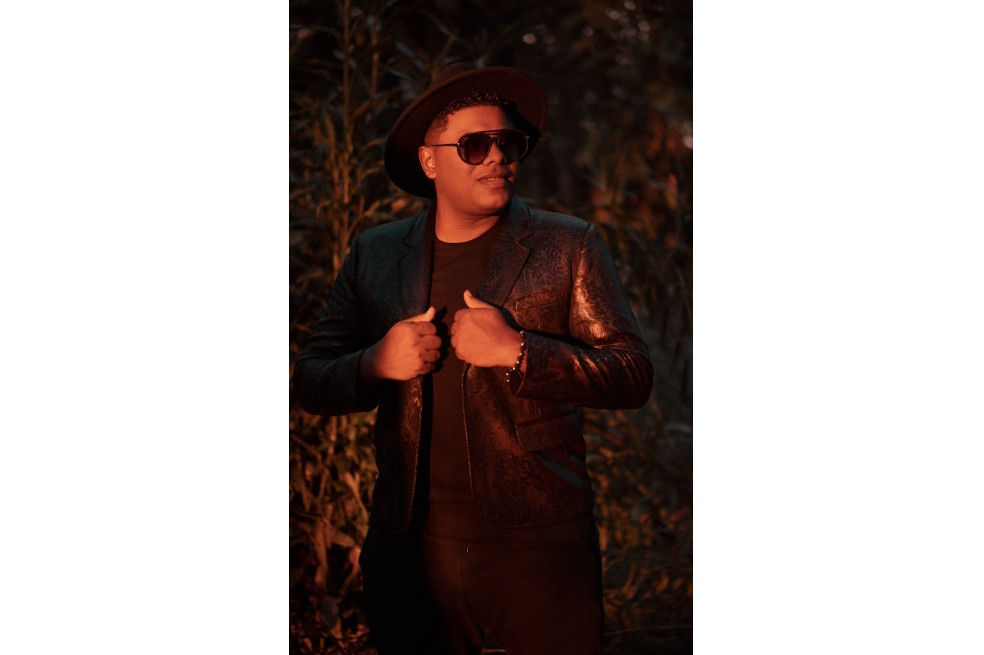 Felipe Tapias presenta “Cielo”, una canción para los enamorados