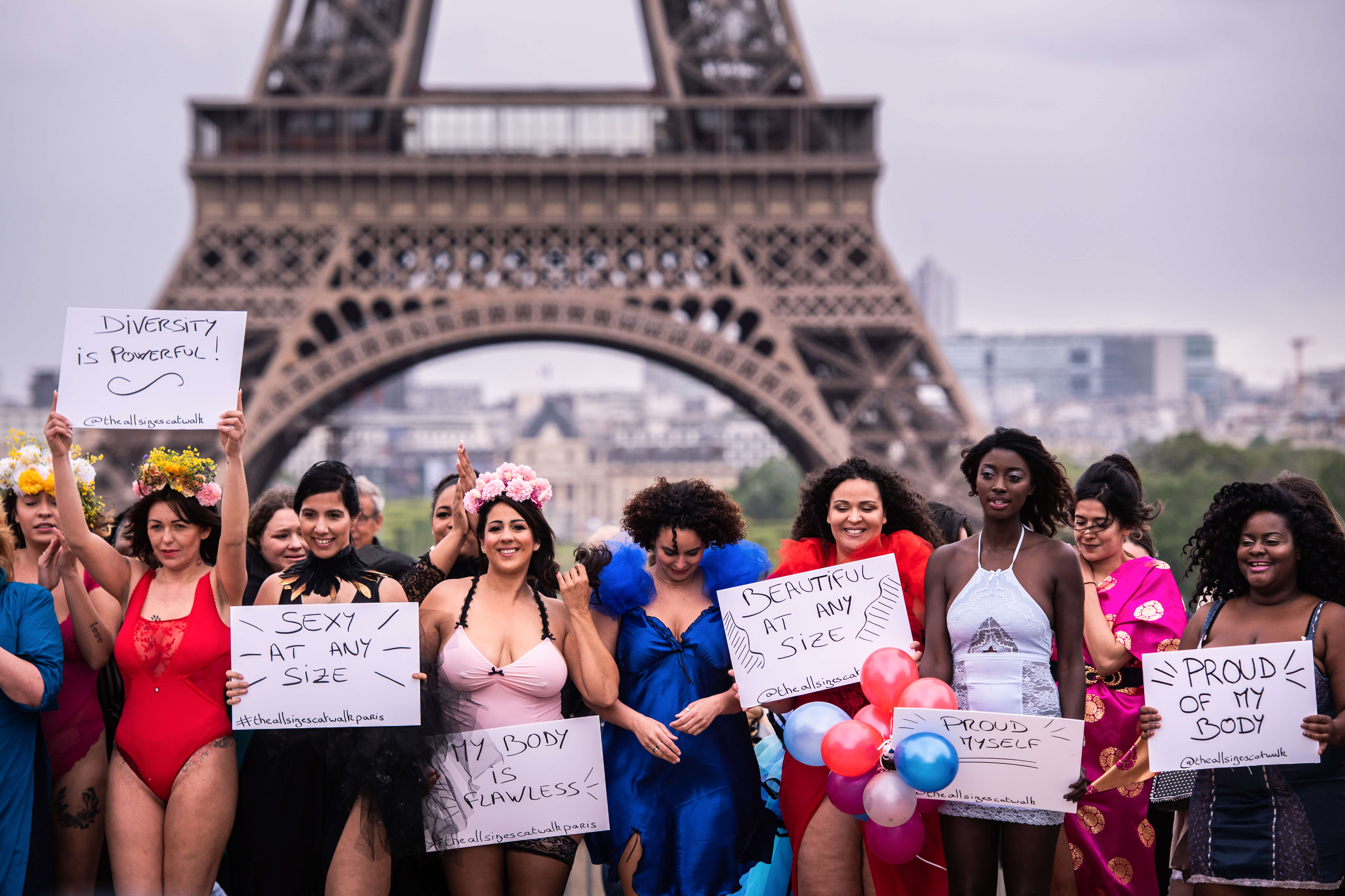 ‘Cuerpo positivo’, el desfile de modelos de talla grande contra la dictadura de modistas en París