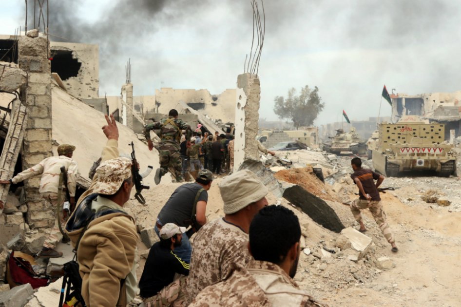 Una guerra en Libia por culpa de un mono