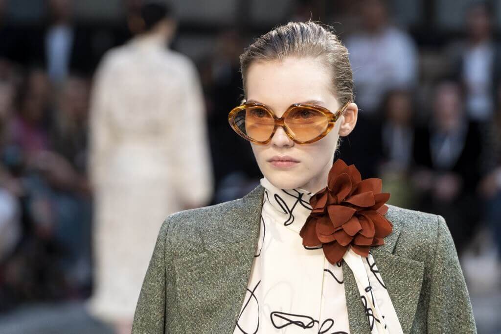 Semana de la Moda de Londres se abre poco al público, pero Internet la hace accesible