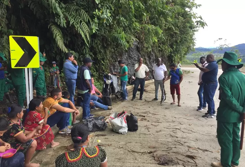 Tras 18 días de protestas, levantan bloqueos en las vías del Chocó