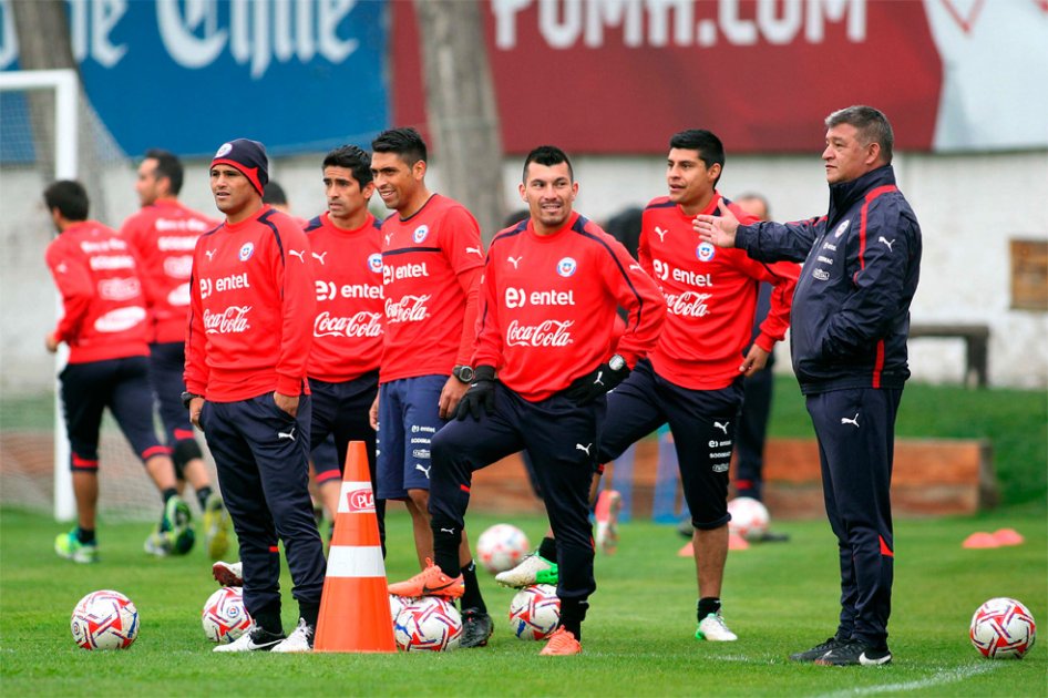 Chile confiado en sus individualidades, se prepara para enfrentar a Colombia