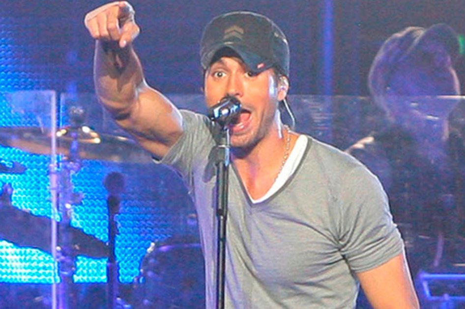 Altercados en el primer concierto de Enrique Iglesias en la India