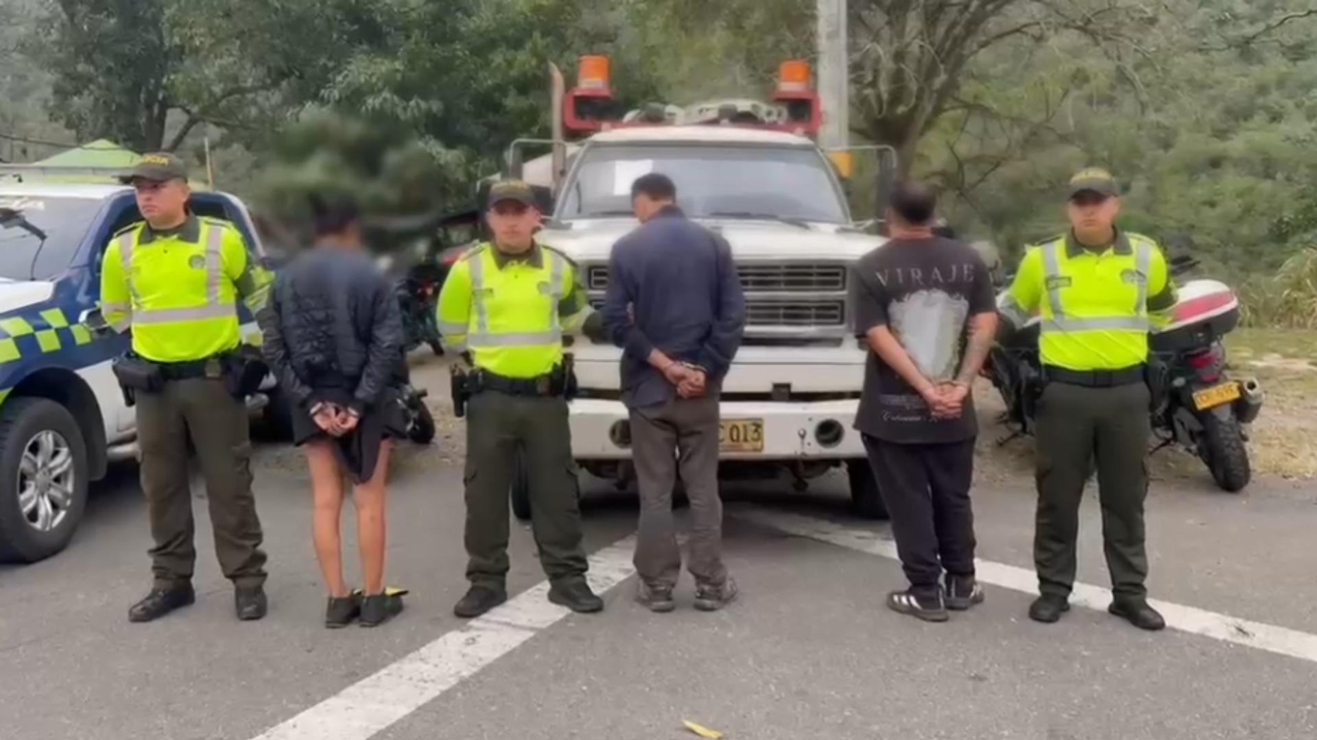 Descubren marihuana en un carro accidentado que era trasladado por una grúa