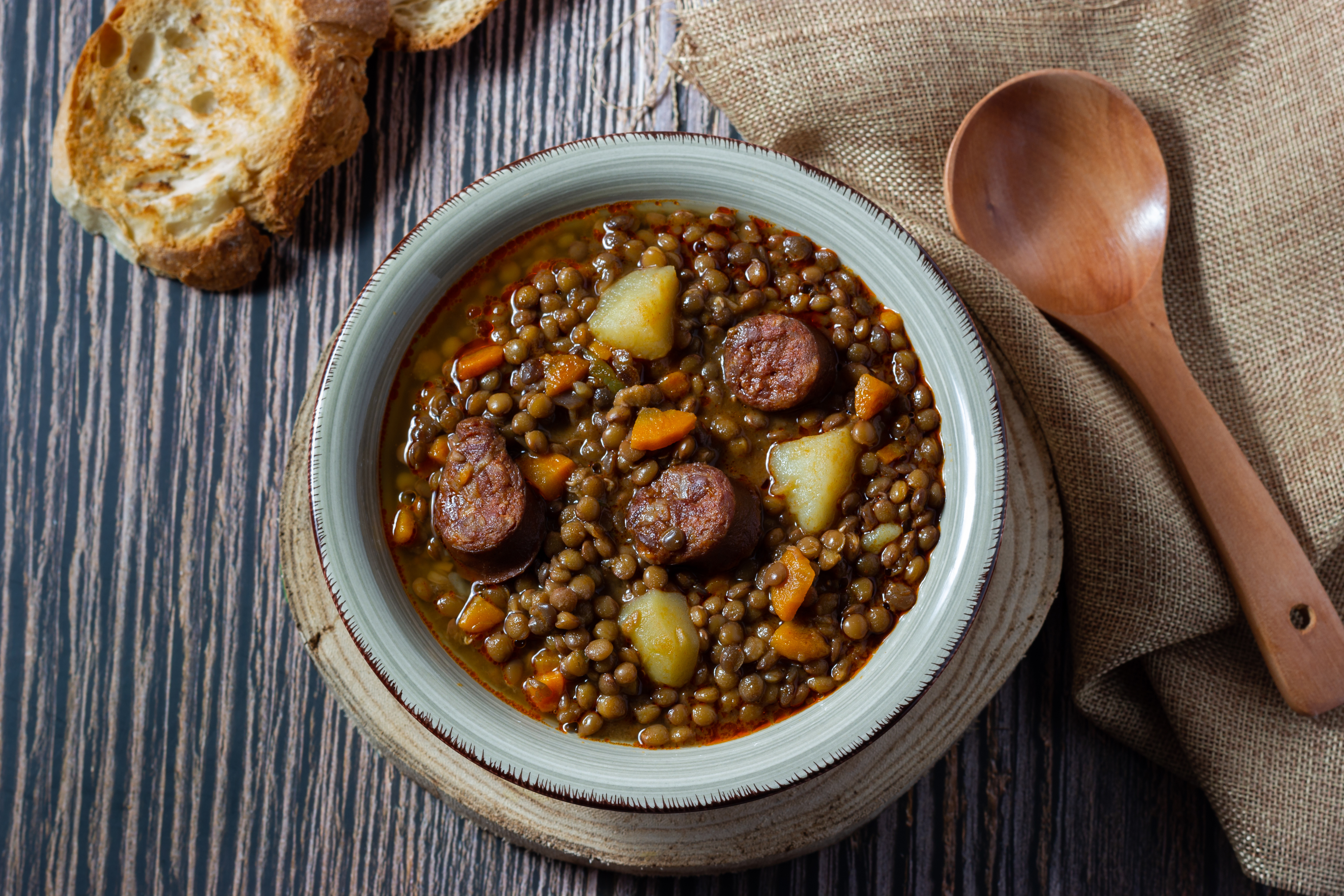 Receta “engallada” de lentejas para el almuerzo
