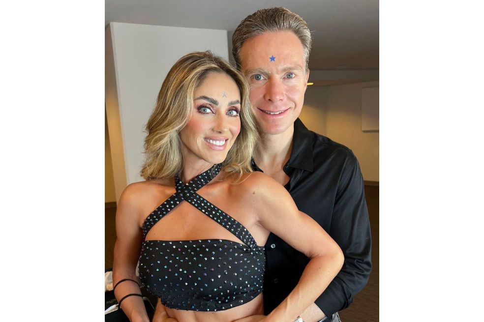 Anahí Giovanna Puente Portilla, recordada por su personaje de Mía Colucci, está actualmente casada con Manuel Velasco Coello.
