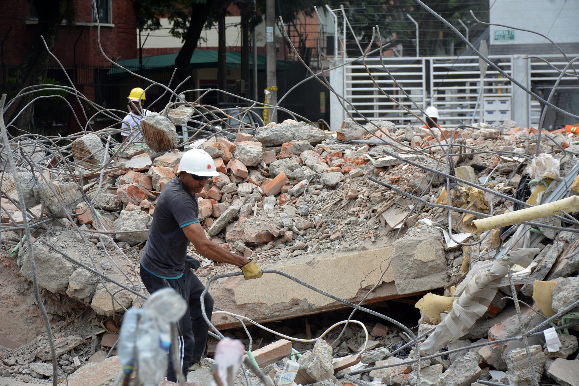 La dimensión económica del terremoto: estos son los retos para financiar la reconstrucción