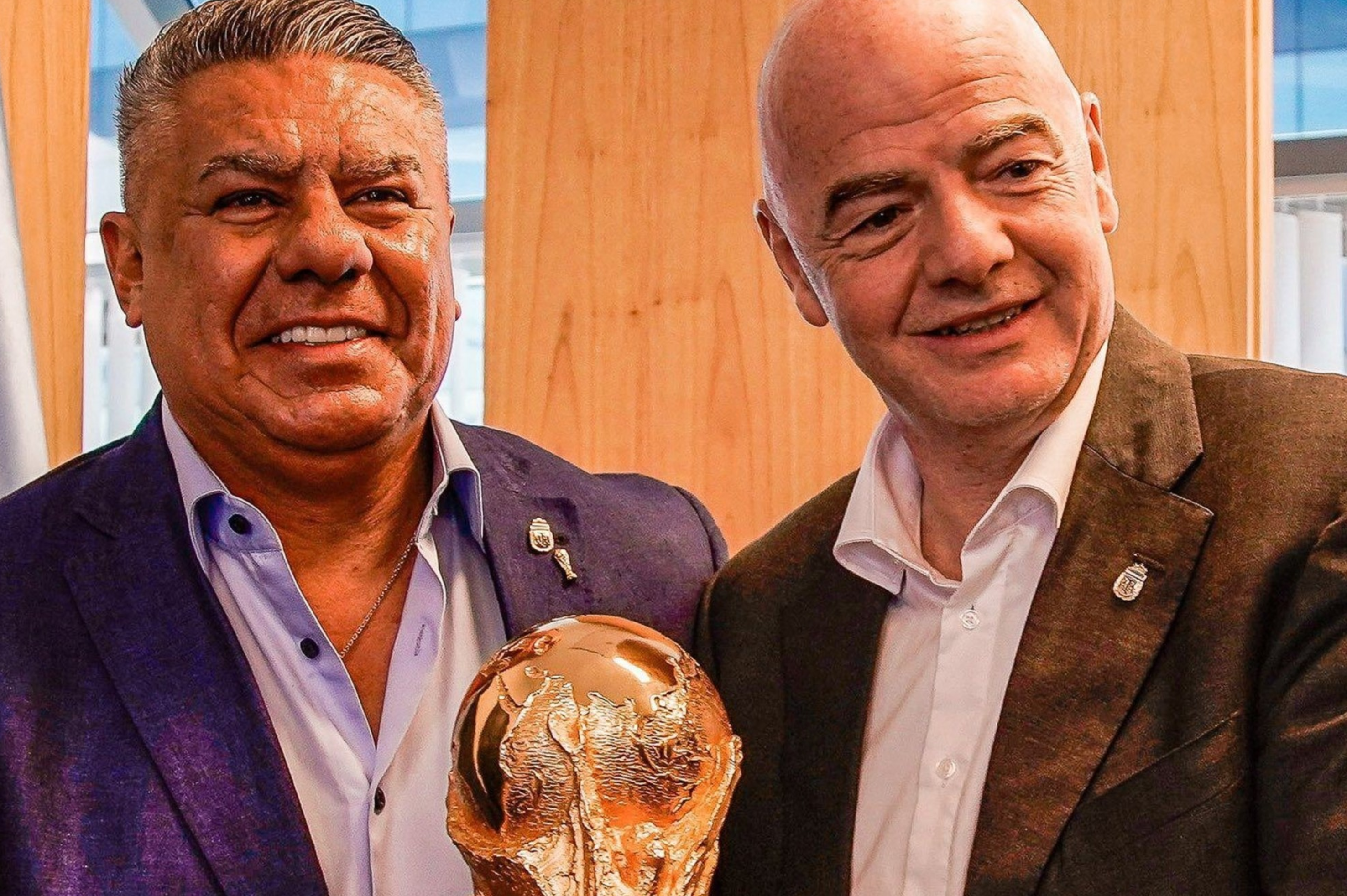 Escándalo en el fútbol argentino: “Chiqui” Tapia, acusado formalmente de evasión fiscal