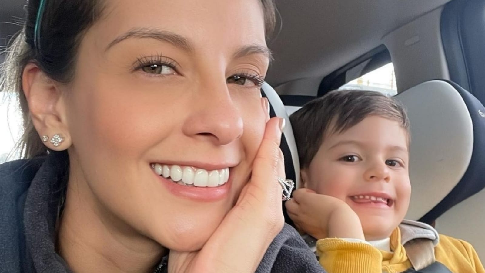El tierno video de el hijo de Laura Acuña cantando ‘Vida de rico’ de Camilo