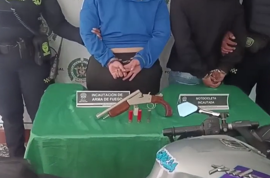 Con escopeta en mano, bandidos amenazaban a comerciantes en el sur de Bogotá