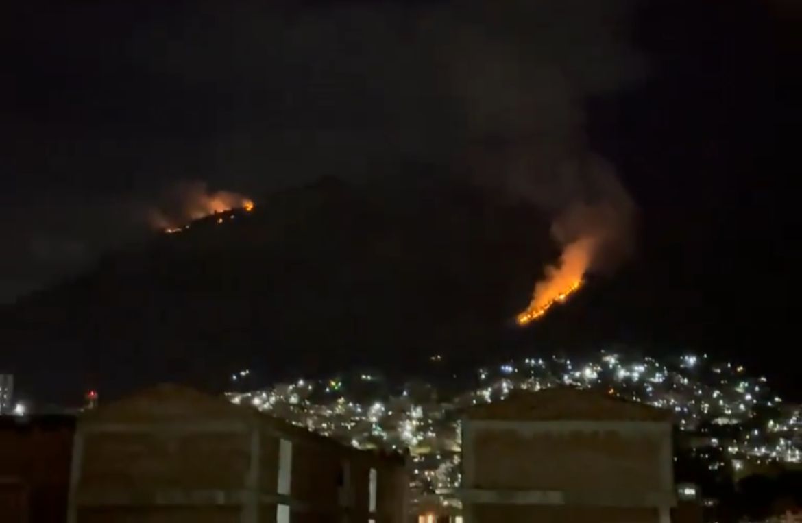Cerro Quitasol, en Bello, registró dos incendios forestales en menos de tres horas