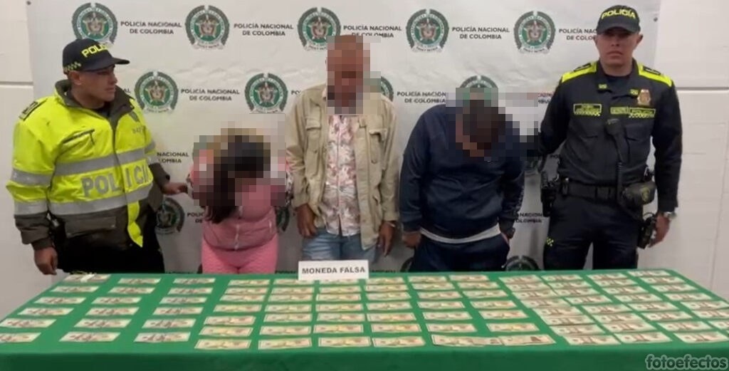 Policía de Bogotá incauta en Ciudad Bolívar más de 17.000 dólares falsos