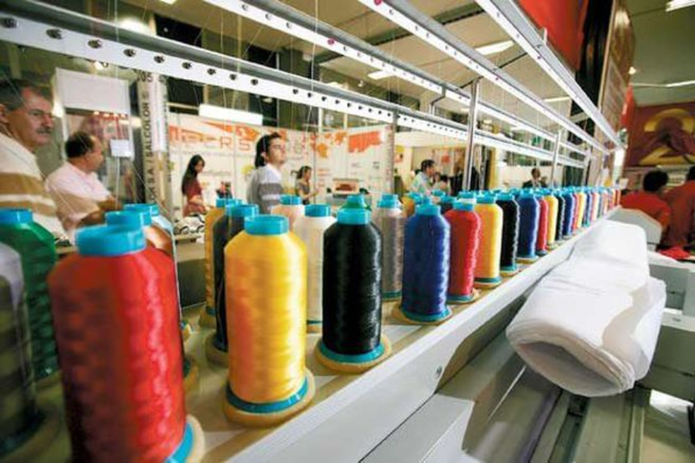 Industria manufacturera sigue en números rojos: conozca las cifras por departamento