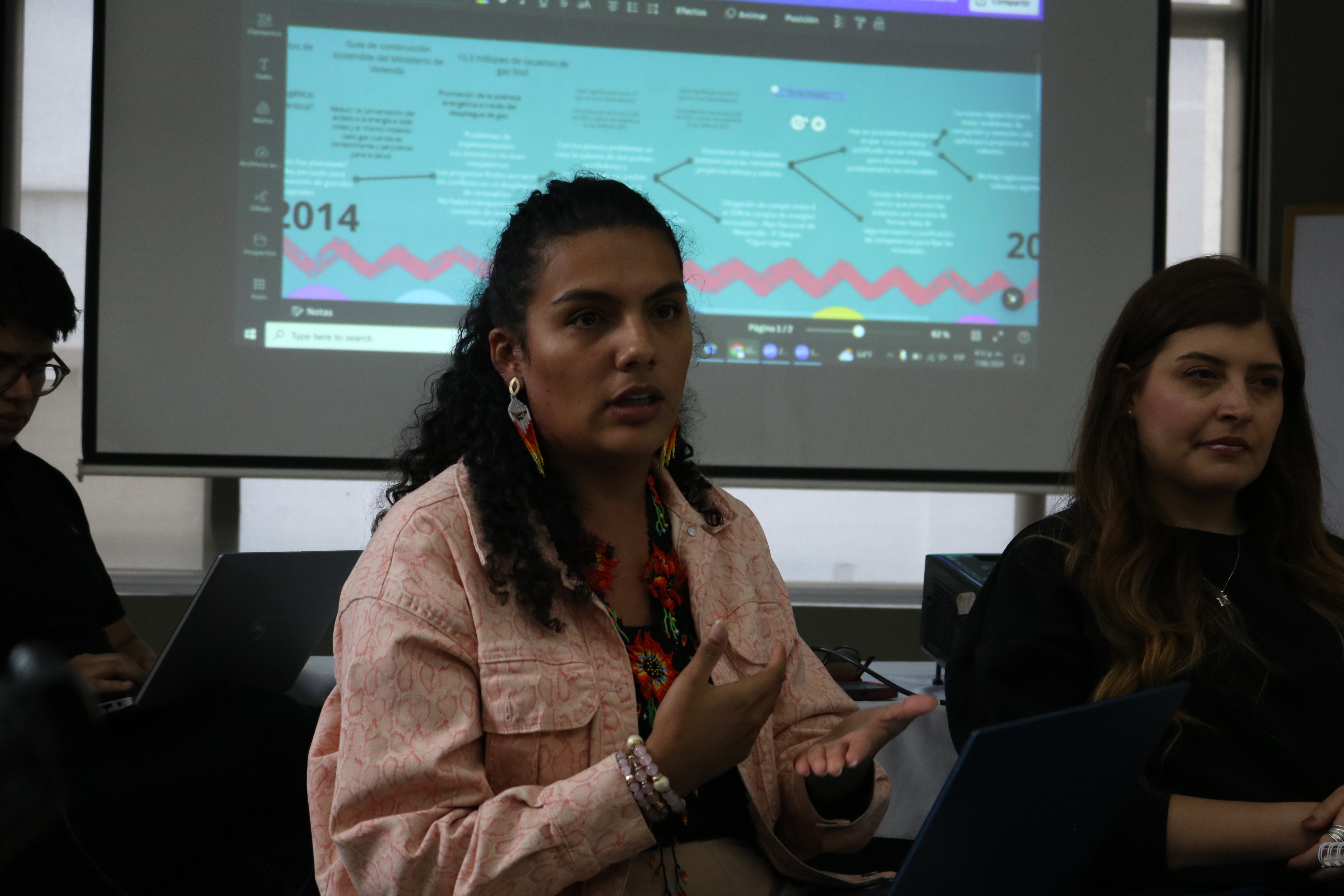 Luisa Umaña, del área de energía de Censat argumentó que la Ley 1715 ha sido usada para promover el uso del gas en Colombia.