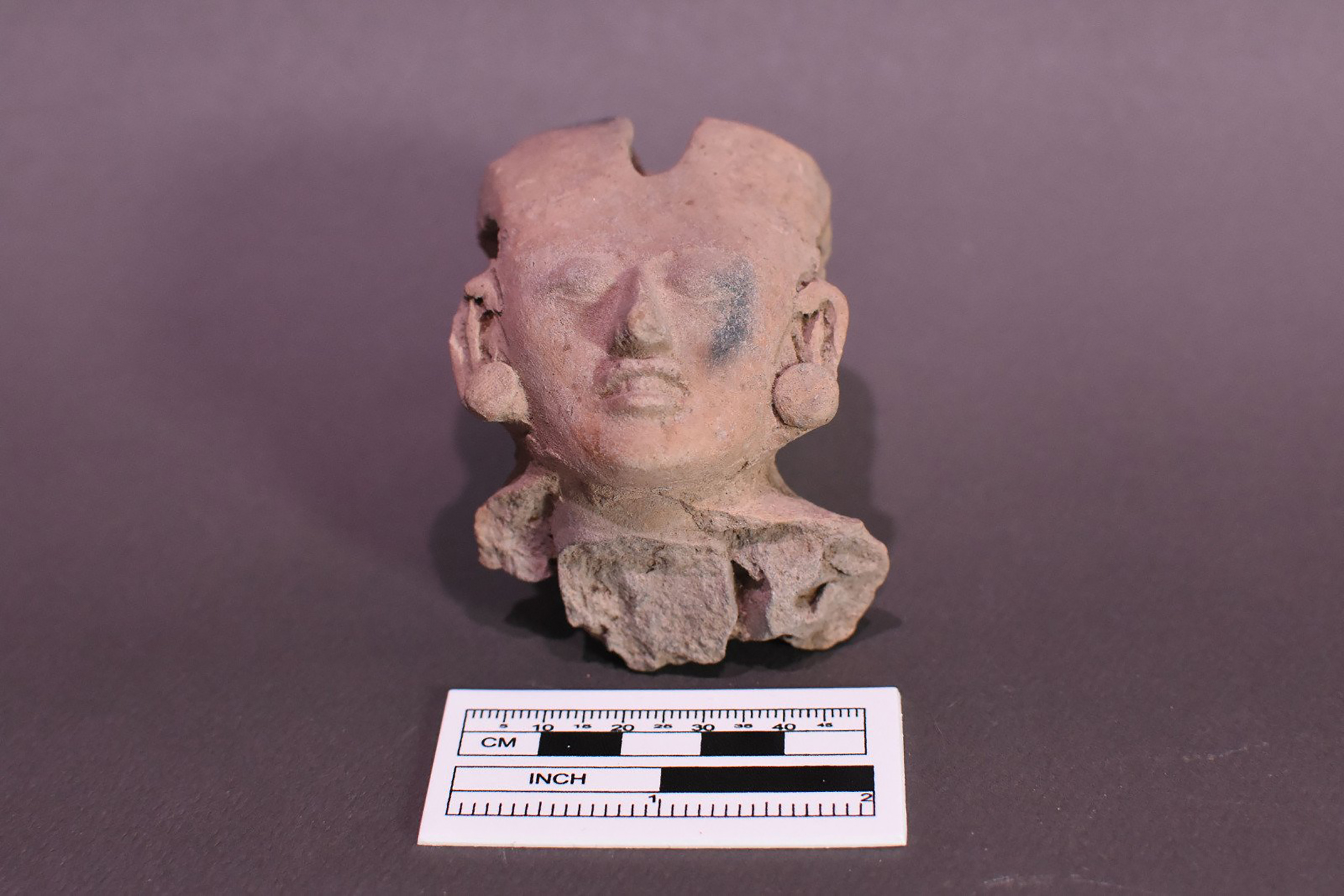 México recibe restitución de 1.132 bienes arqueológicos prehispánicos de EE.UU.