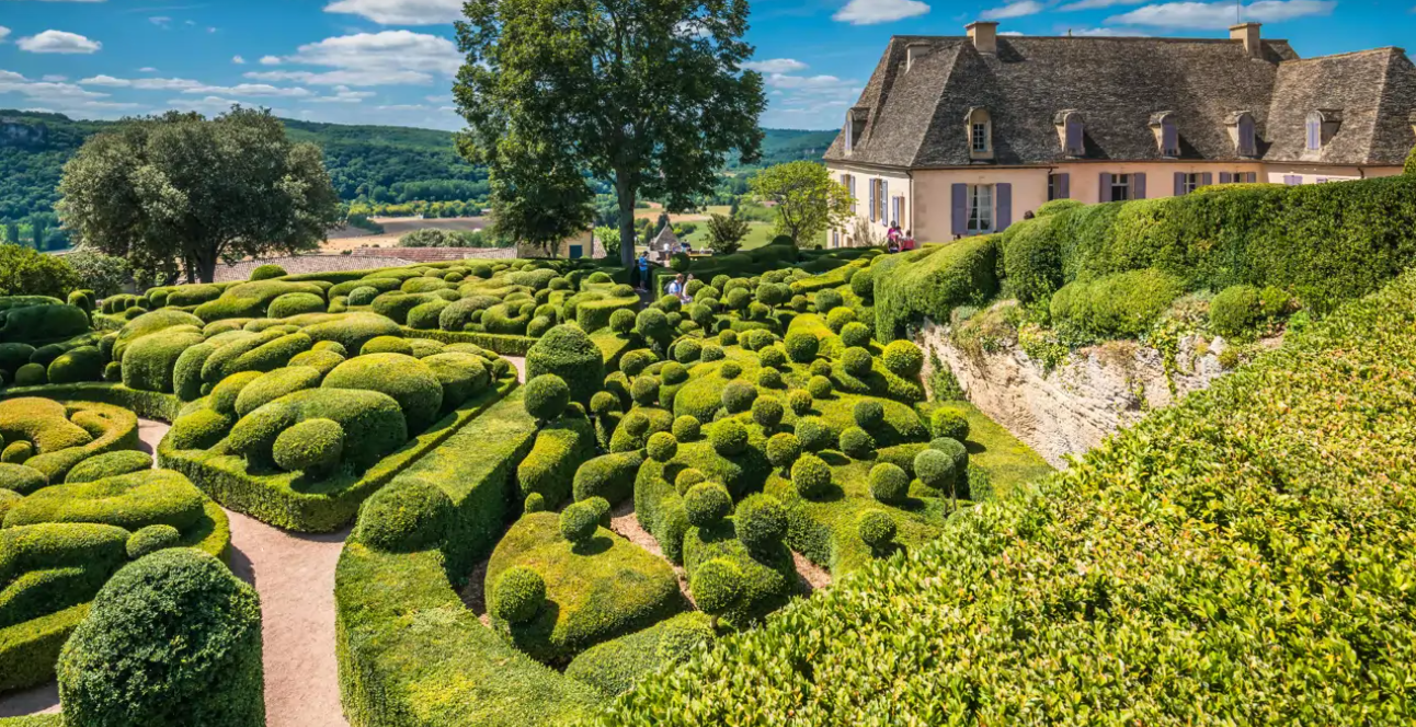 Así son los Jardines Colgantes en el sur de Francia que están sobre un acantilado