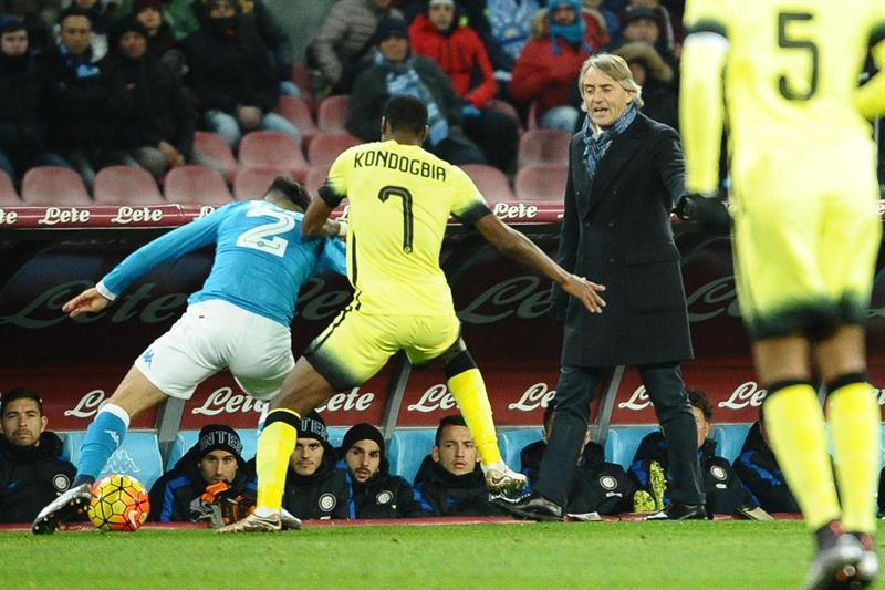 Mancini acusó a Sarri de haberlo llamado homosexual