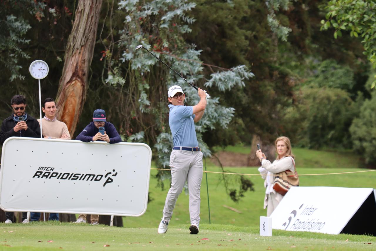El golfista vallecaucano Nicolás Quintero es uno de los tres colombianos que superaron el corte en el Inter Rapidísimo Golf Championship.