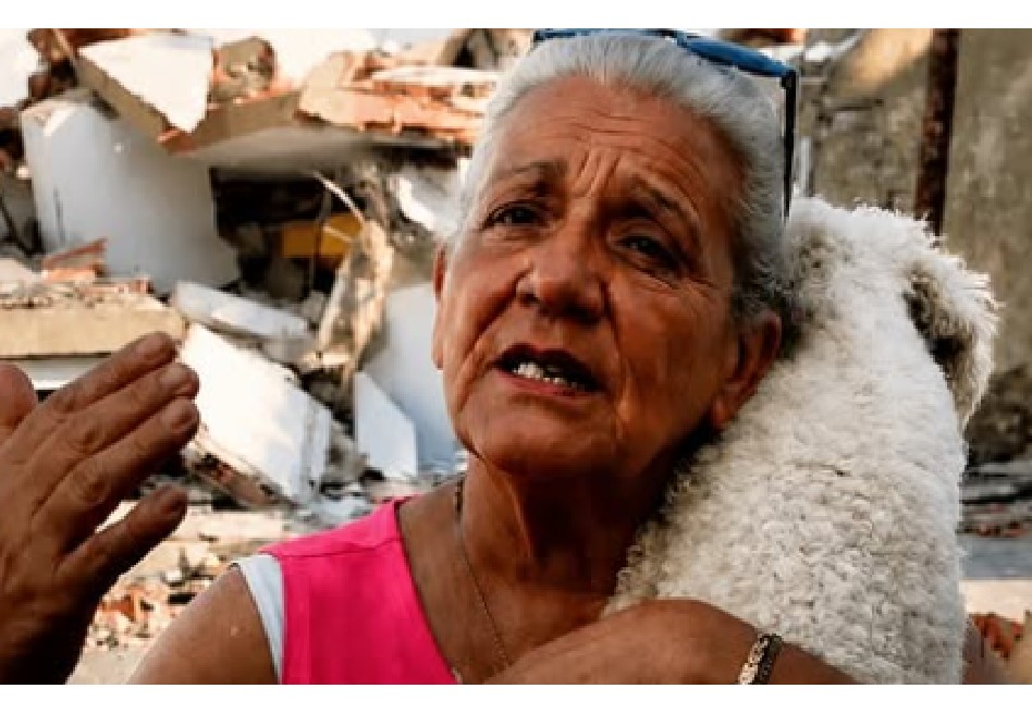 Sismo en Venezuela: mujer afirma que lo perdió todo pero conserva lo más valioso, su perro