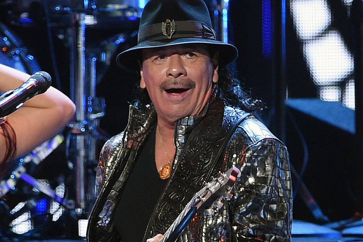 Carlos Santana es un guitarrista de rock.