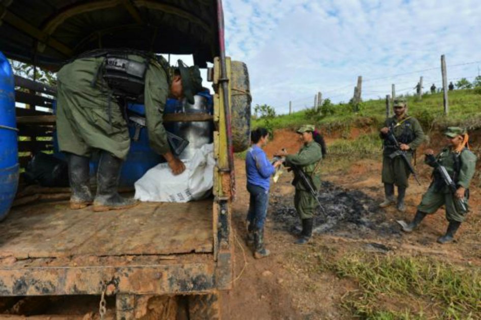 Establecer zonas de concentración de las Farc es facultad exclusiva de Santos: Mininterior