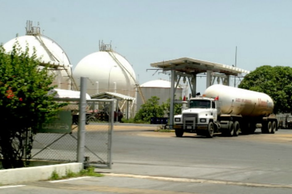 Petrolera PDVSA planea exportar gas a Colombia desde enero de 2016