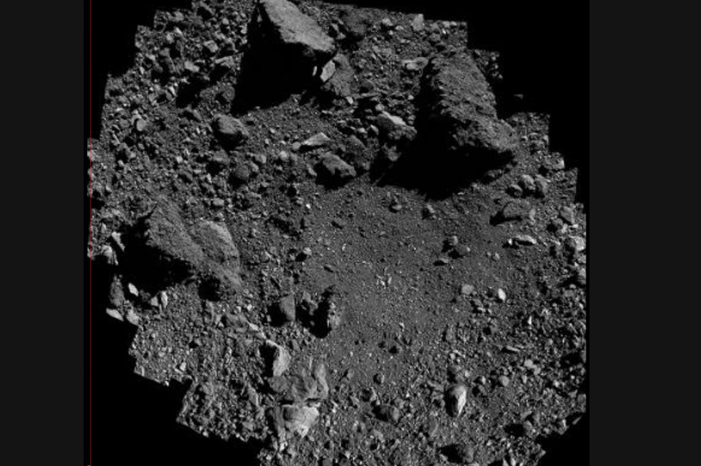 Con Osiris-Rex, la NASA recolectó una muestra mucho más grande, de al menos 60 gramos, que espera pueda revelar los componentes originales del sistema solar.