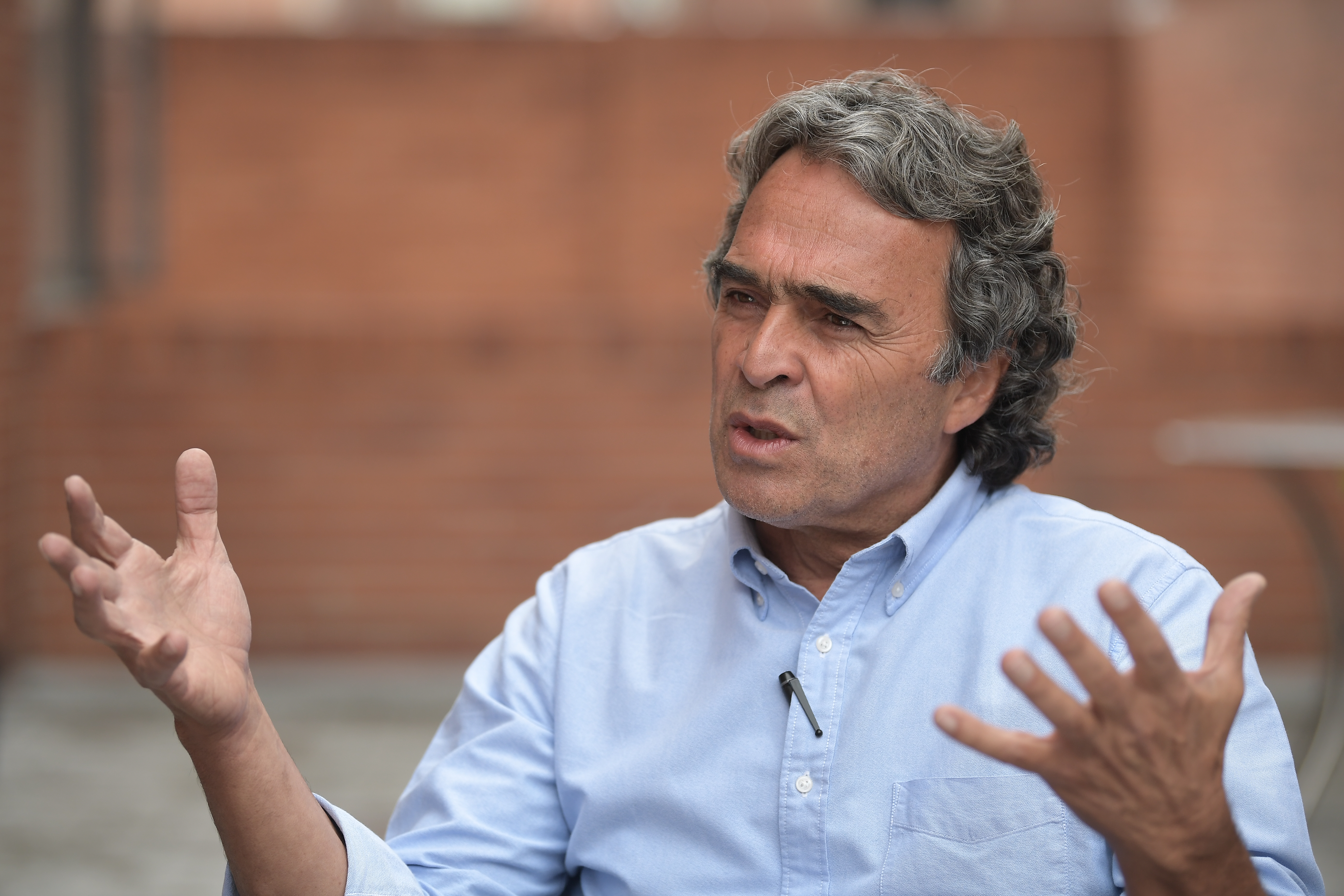 Fajardo invita a Alejandro Gaviria a unirse para la primera vuelta presidencial