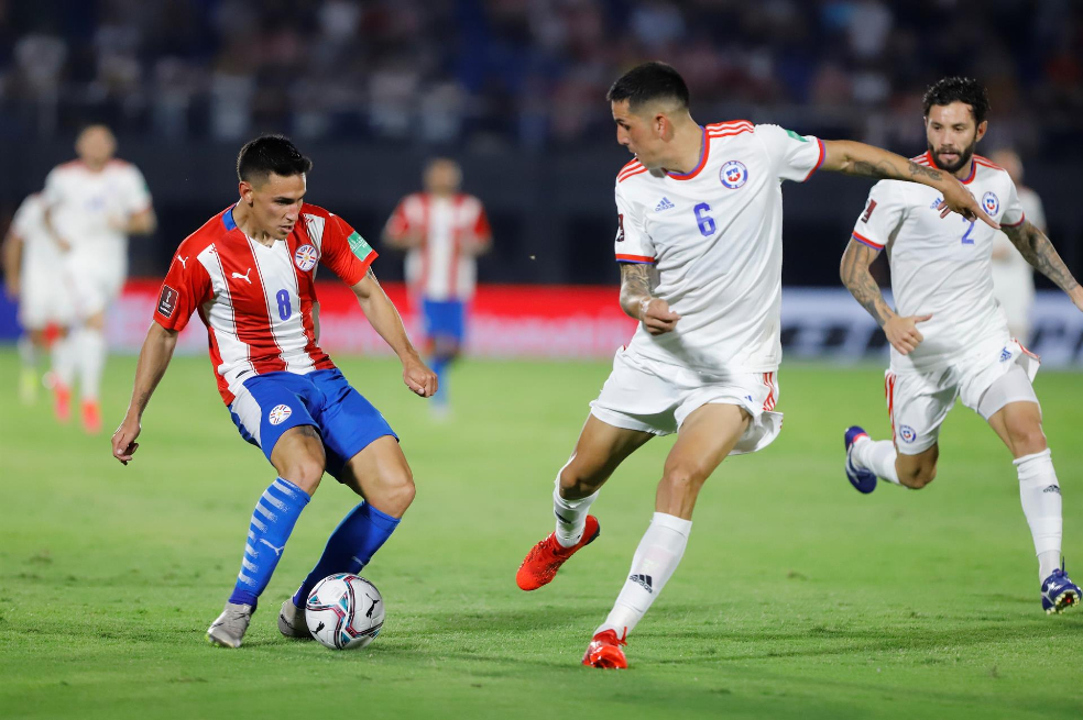 Chile venció a Paraguay y se metió en la pelea por un cupo directo a Catar 2022